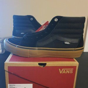 Vans SK8 Hi Pro | Mens Shoes | Black / Gum MEN 9.5